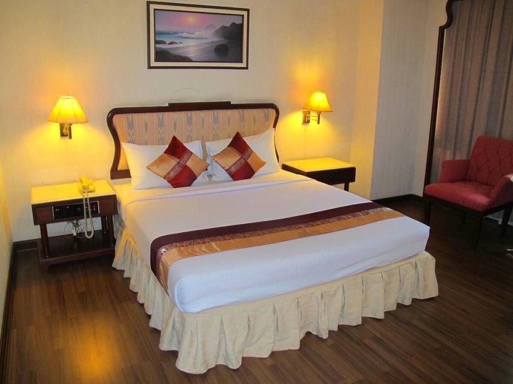 Lee Gardens Hotel Хат Яй Екстериор снимка