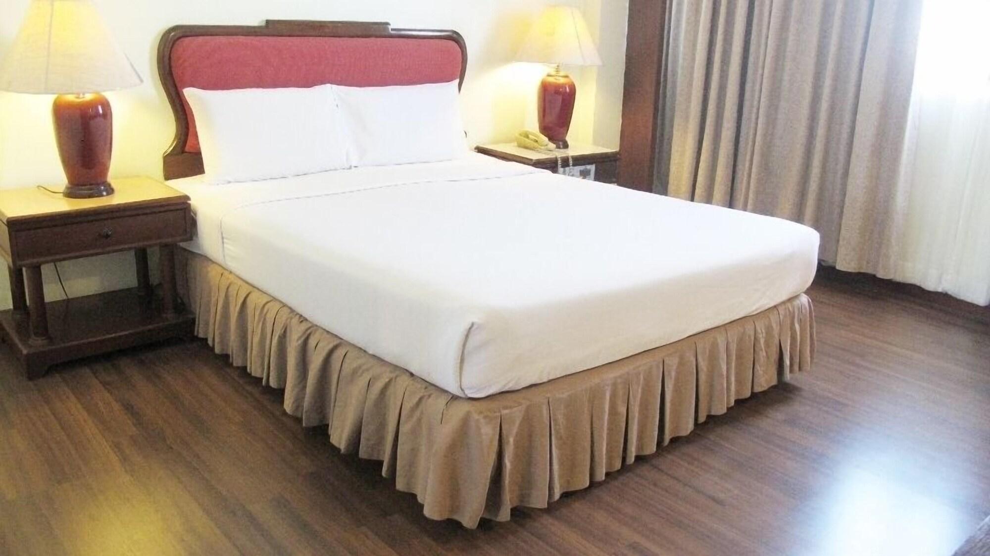 Lee Gardens Hotel Хат Яй Екстериор снимка