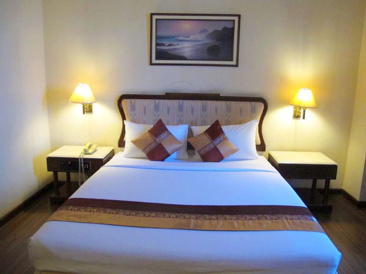 Lee Gardens Hotel Хат Яй Екстериор снимка